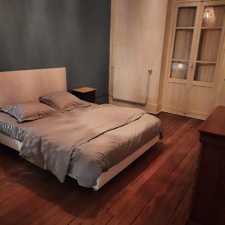Appartement Jean Paul Sarthe Chalon-sur-Saône Eksteriør bilde