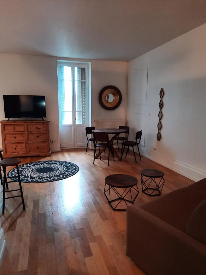 Appartement Jean Paul Sarthe Chalon-sur-Saône Eksteriør bilde